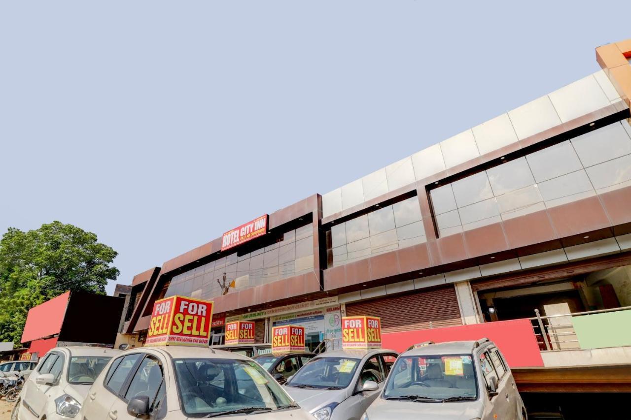 Oyo Flagship 73009 Hotel City Inn Dayal Bagh Exterior photo